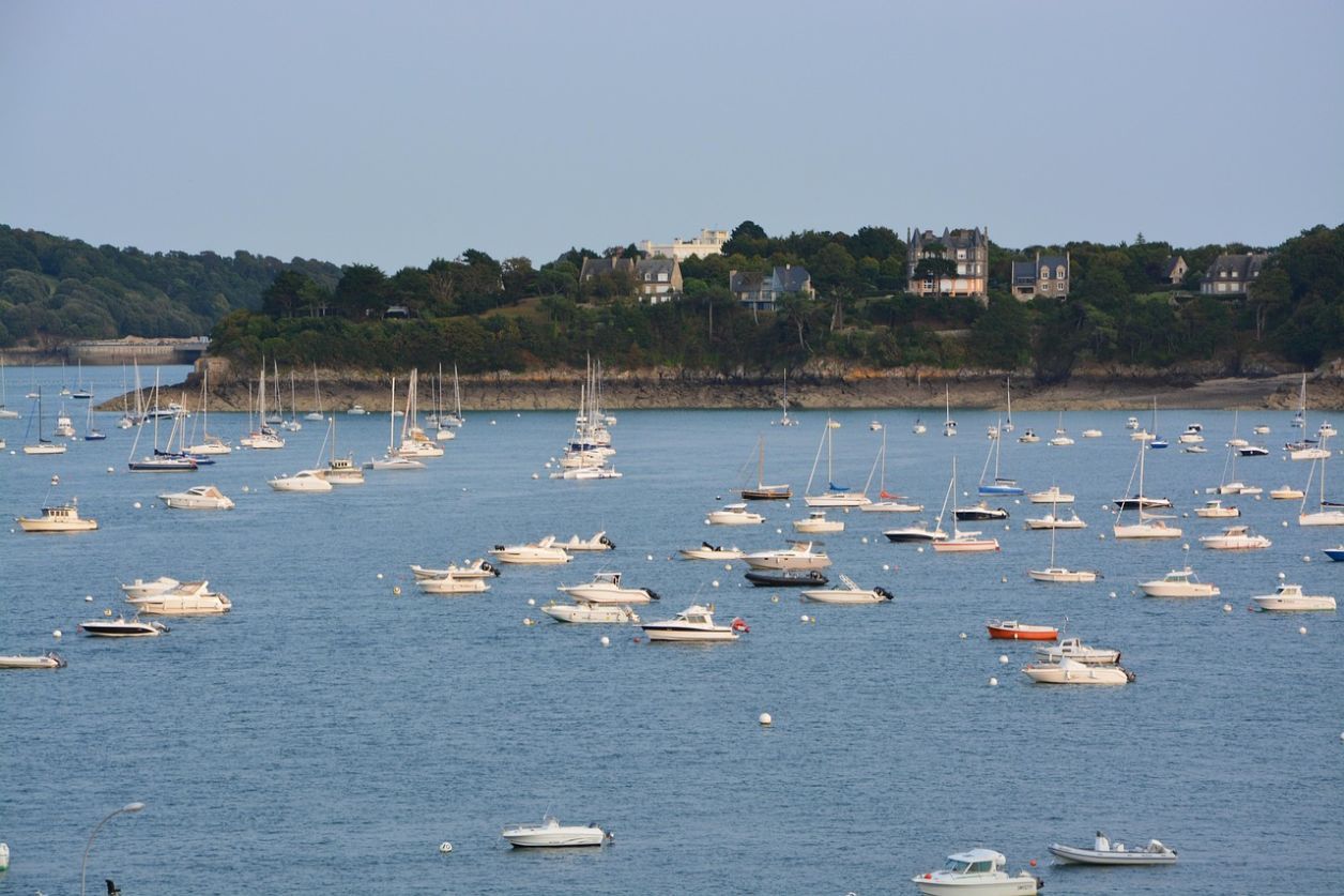 Bateaux d'occasion : ce qu'il faut savoir avant de se lancer